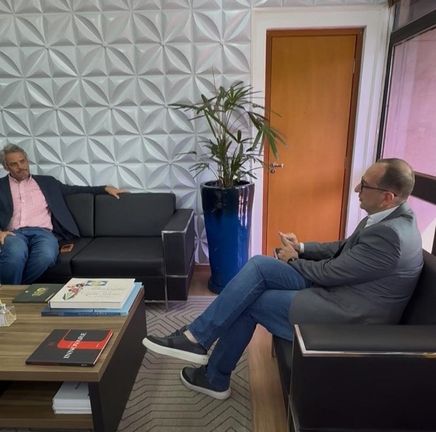 Dr Pedro Paulo recebe Tiago Botelho 2