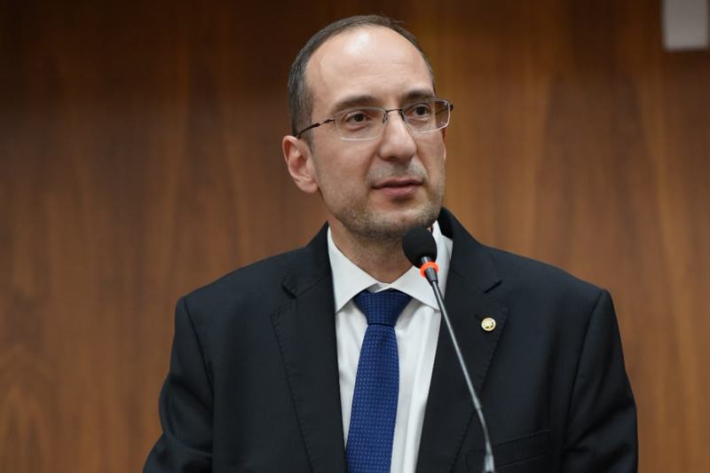 Dr._Pedro_IBDFam_1.jpg