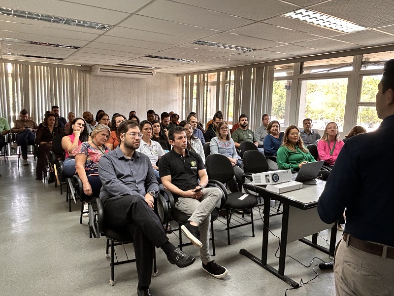 Palestra Saude Mental Servidores Psiquiatra DPG