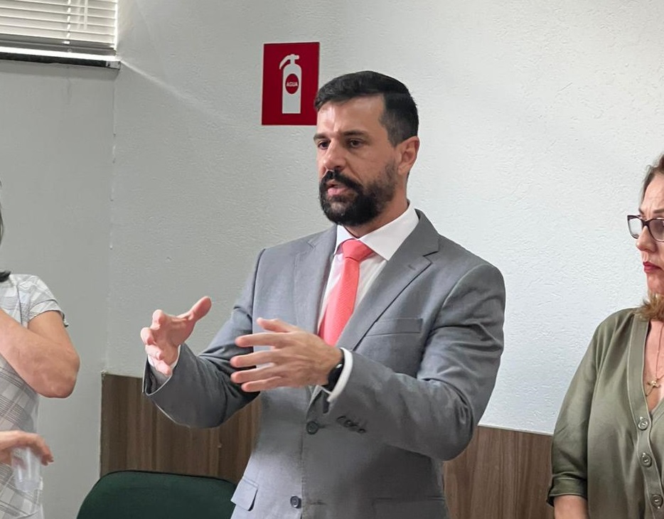 dr_homero_alunos.jpg