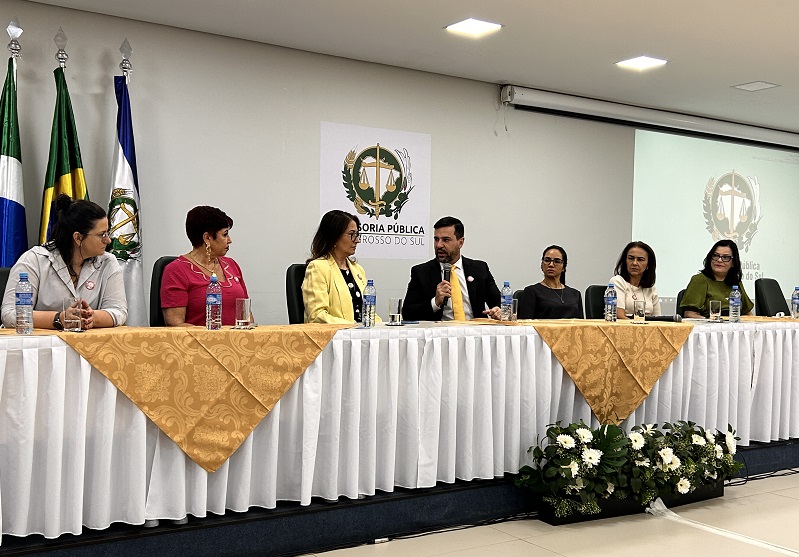 DRA DEBORA COLOQUIO AMAMENTACAO