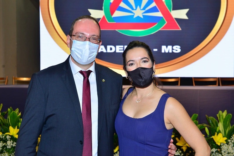 DR Pedro e delegada Aline