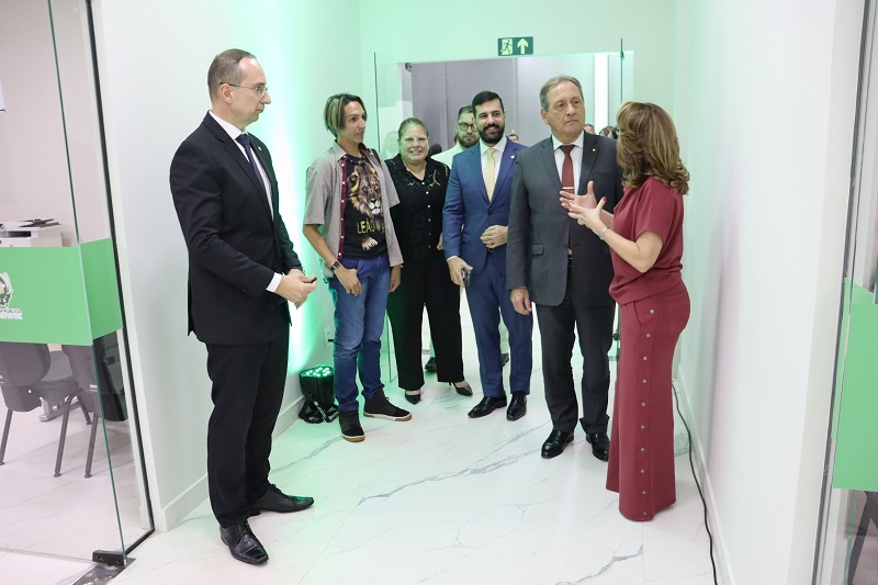 Desembargador inauguracao nova sede