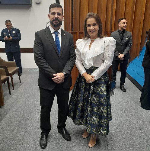Dr HOMERO COM PREFEITA
