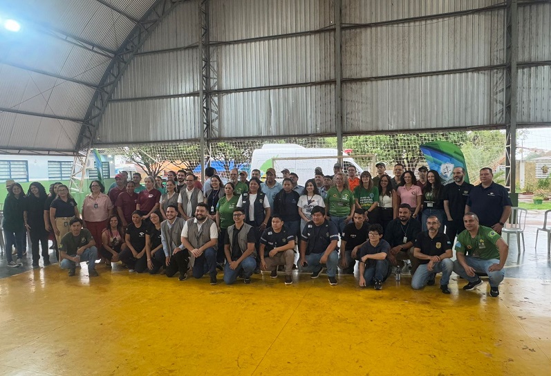 Dra Thais Sagin Dois Irmaos