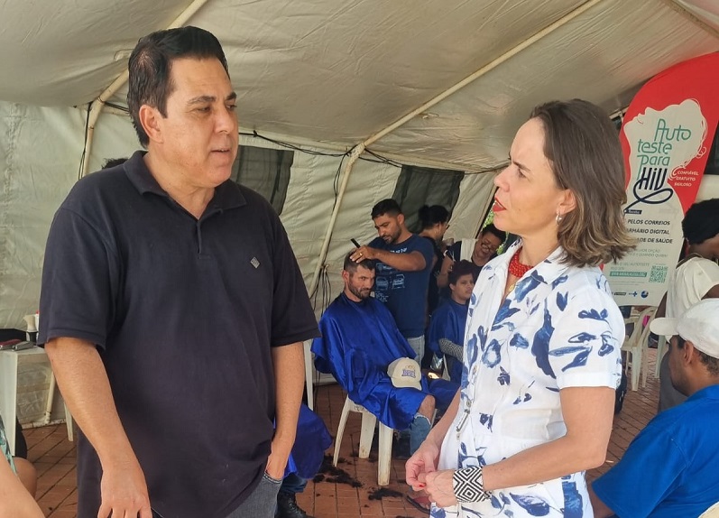 Dra Thaisa mutirao centro pop 