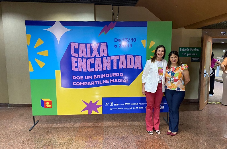 Katia e Monica Caixa Encantada