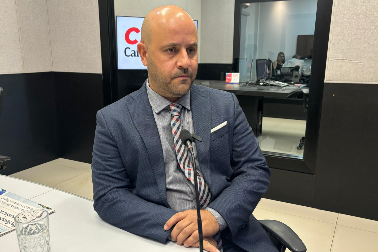 SemiliberdadeAcao 10 03