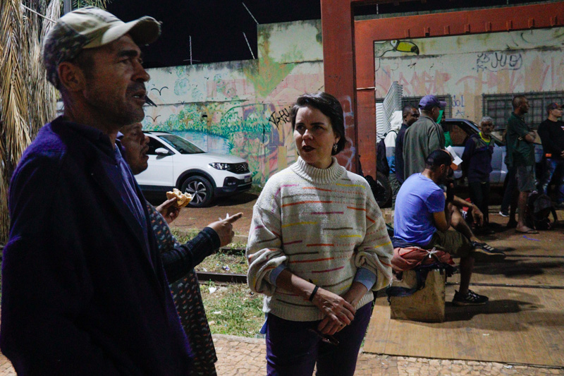 Van dos Direitos Igreja Atos 5